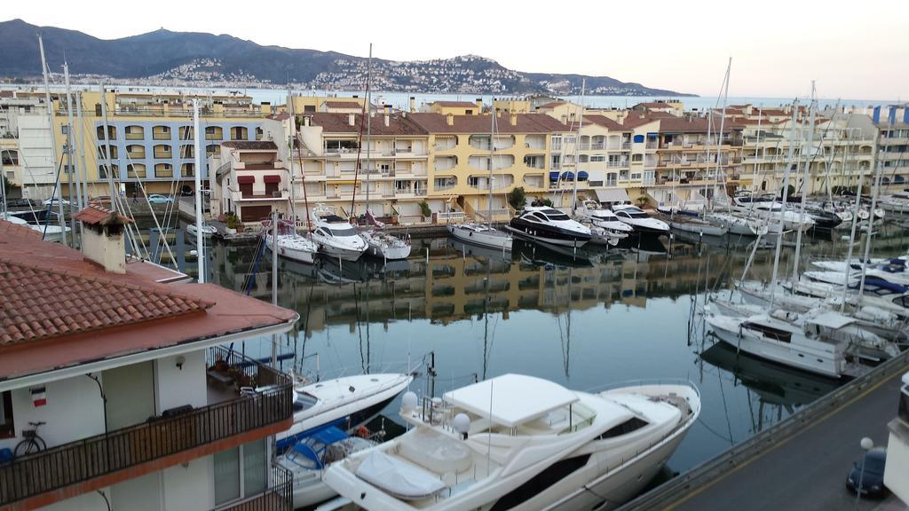 Club Nautic 3 Lägenhet Empuriabrava Exteriör bild