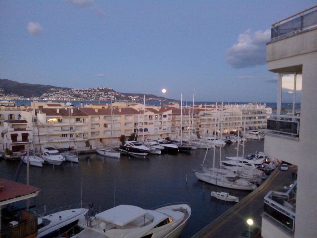 Club Nautic 3 Lägenhet Empuriabrava Exteriör bild